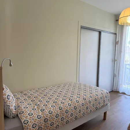 公寓 Le Sonise - Spacious Family With Balcony Garden And Parking Spac 艾克斯莱班