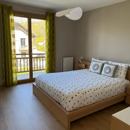 公寓 Le Sonise - Spacious Family With Balcony Garden And Parking Spac 艾克斯莱班